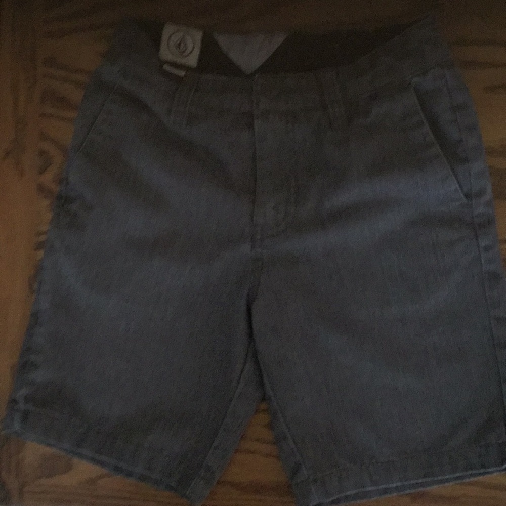 Boys Volcom shorts